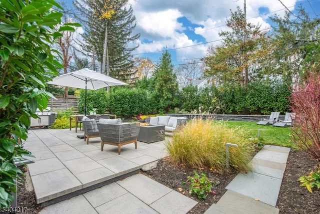 a view of outdoor space yard and patio