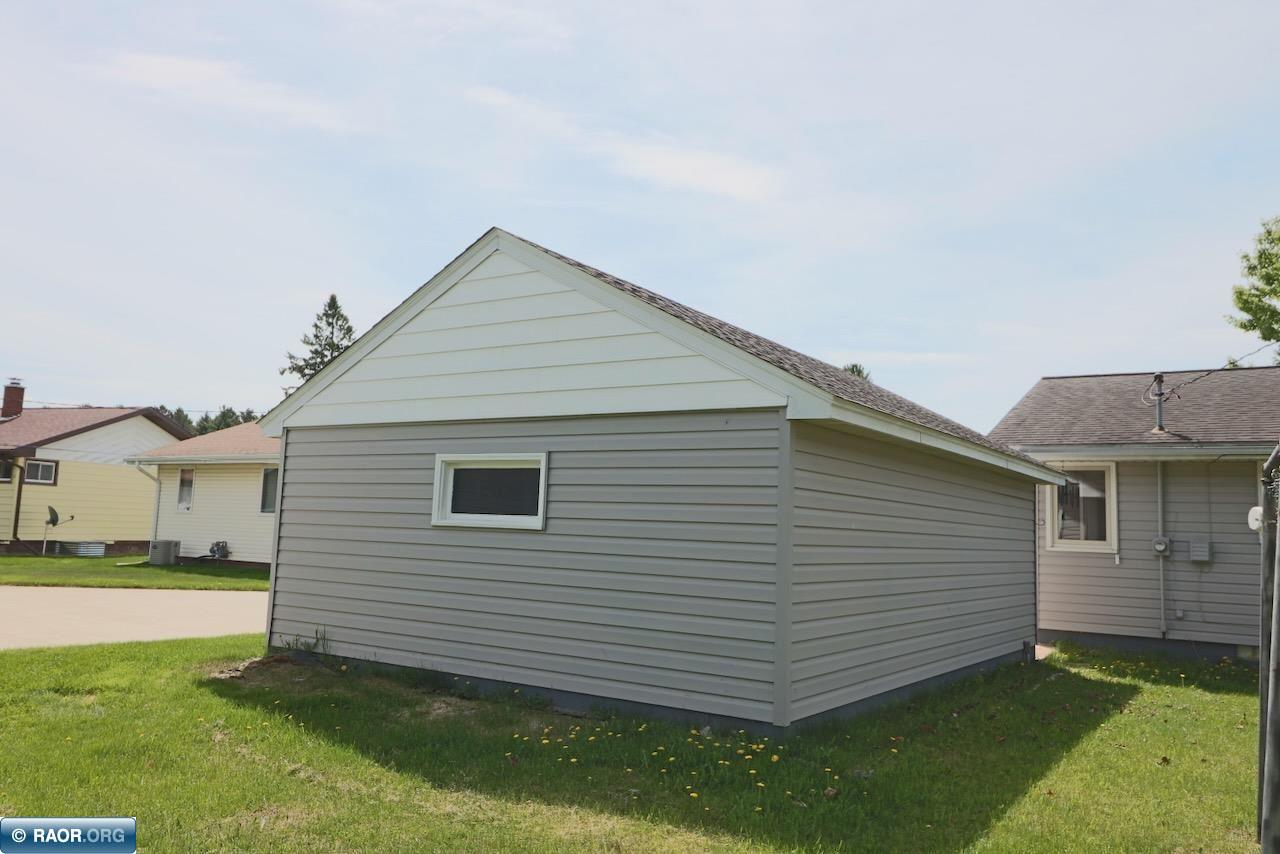 710 Summit Street Aurora, MN 55705 - Photo 5 of 28