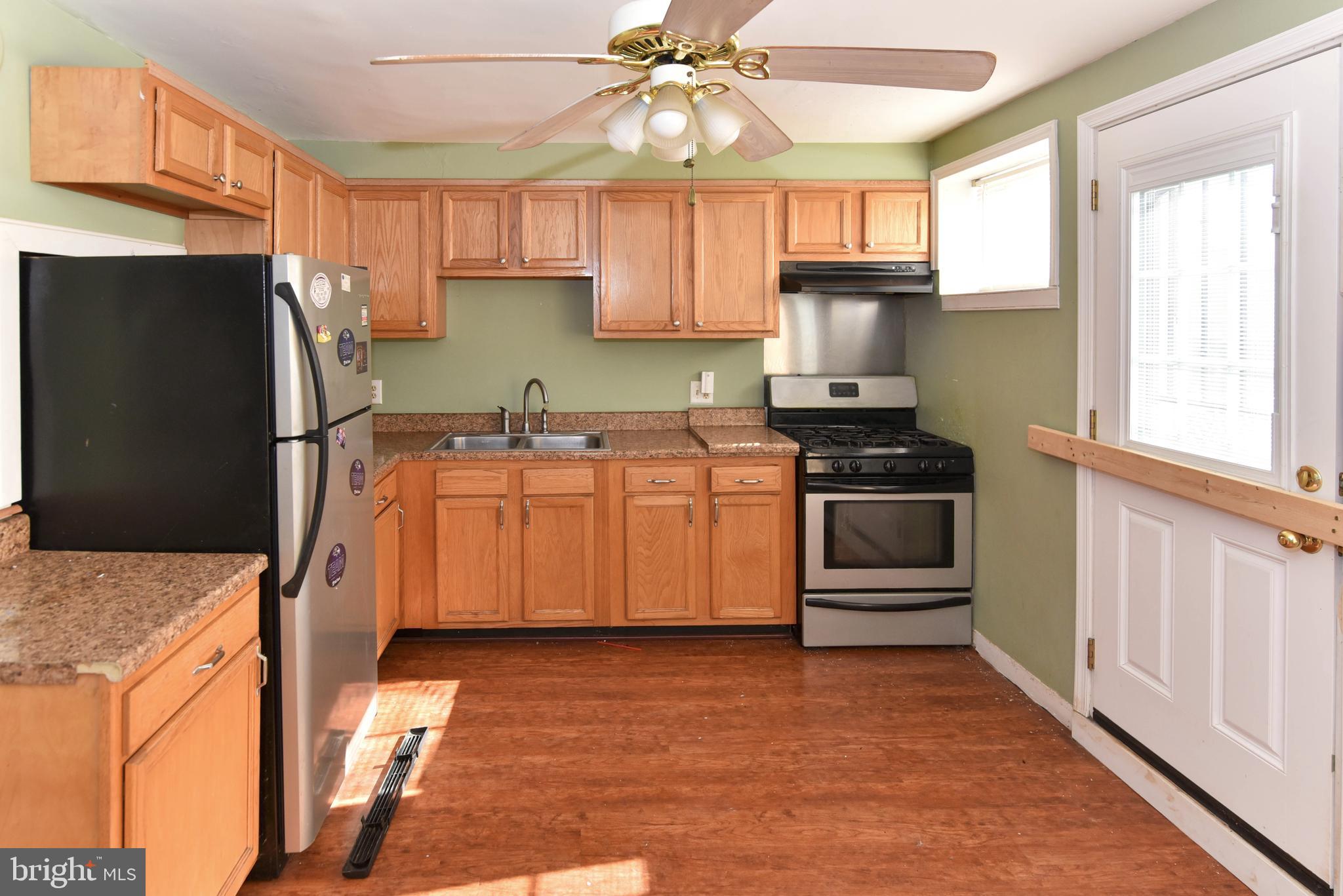 4403 Eldone Road Baltimore, MD 21229 - Photo 17 of 27 Kitchen (Basement)