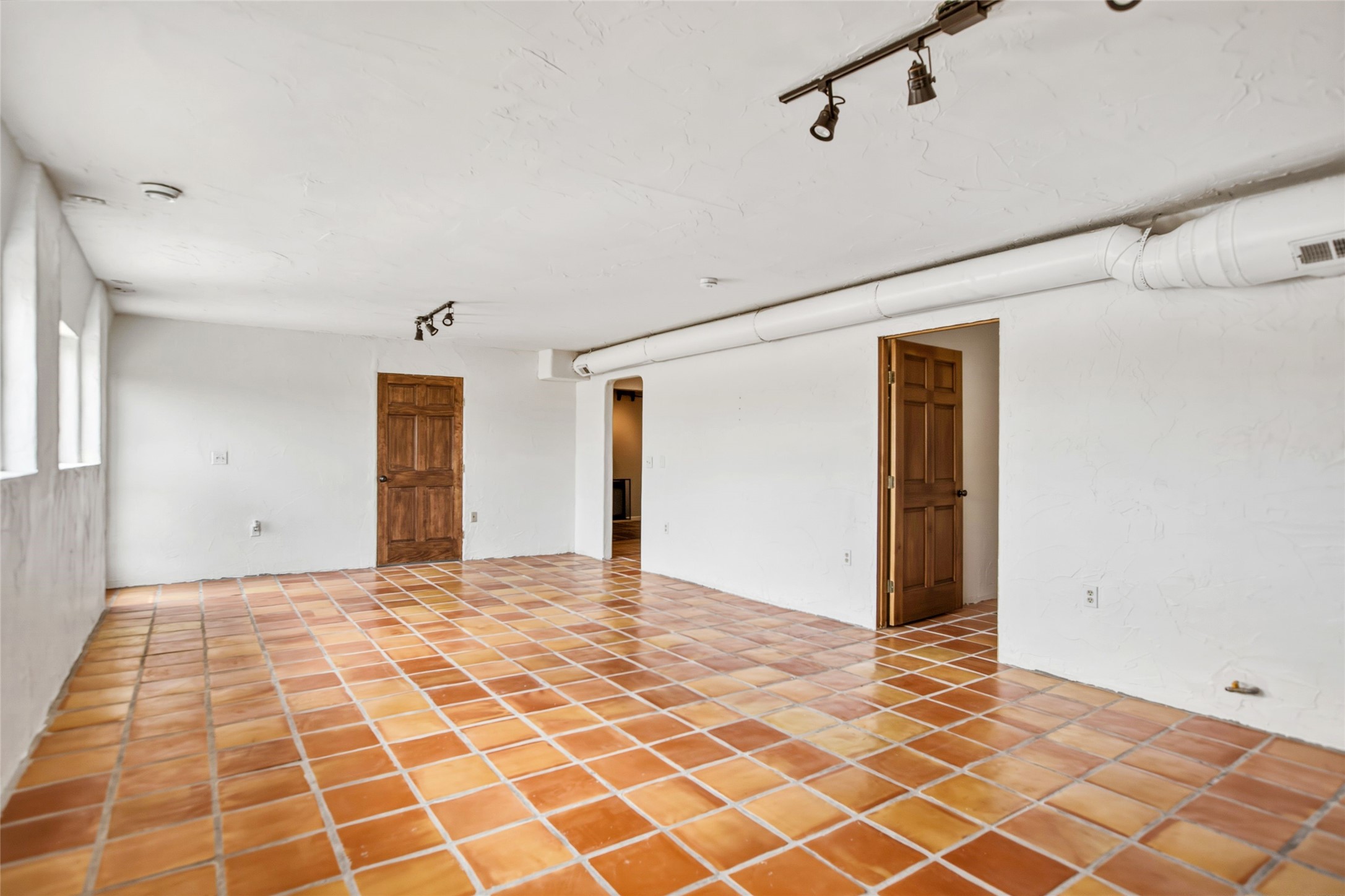 100 Rancho Alegre Road Santa Fe, NM 87508 - Photo 27 of 32 Flex Space 1