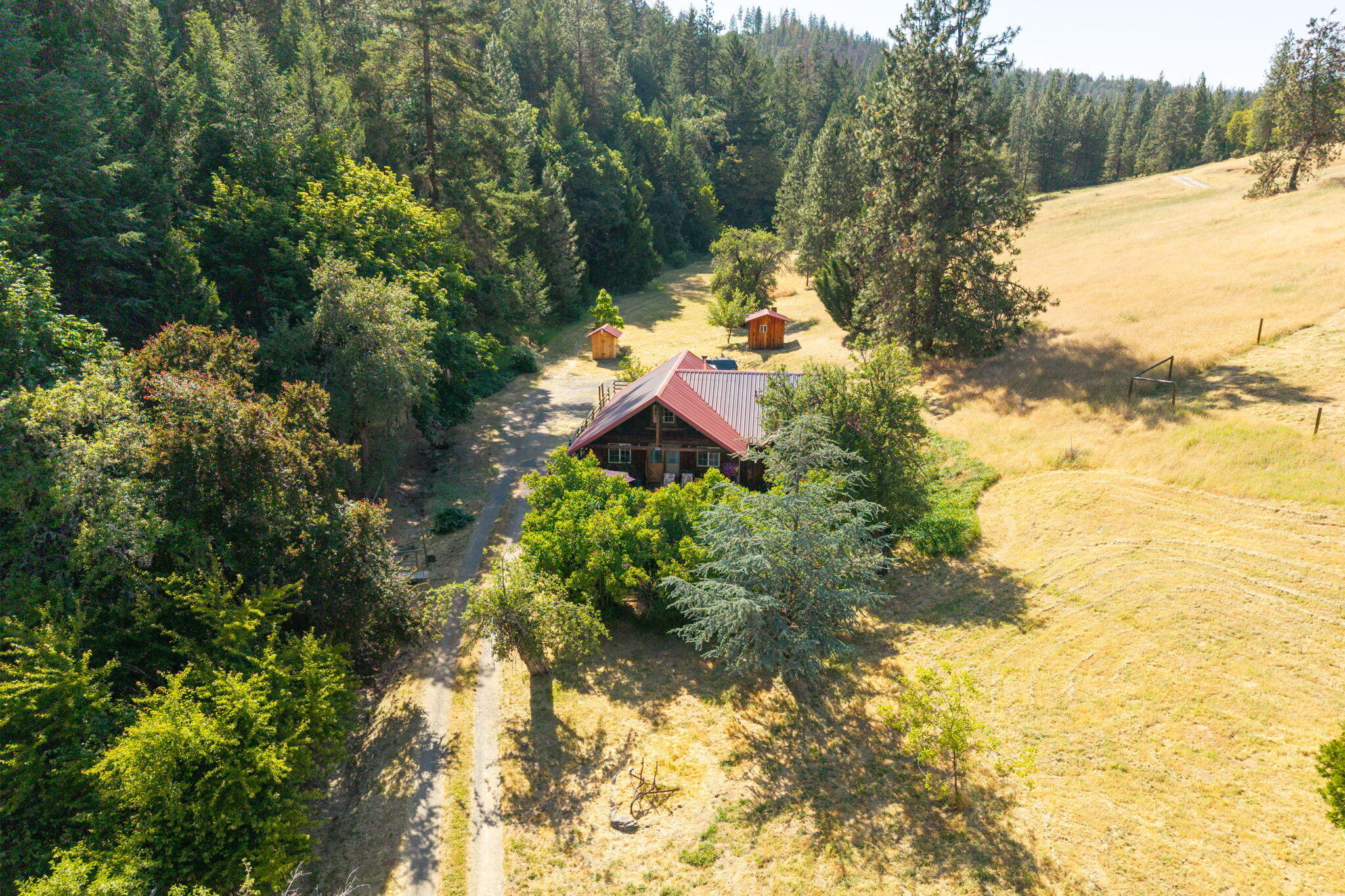 7484 Sterling Creek Road Jacksonville, OR 97530 - Photo 30 of 42 29