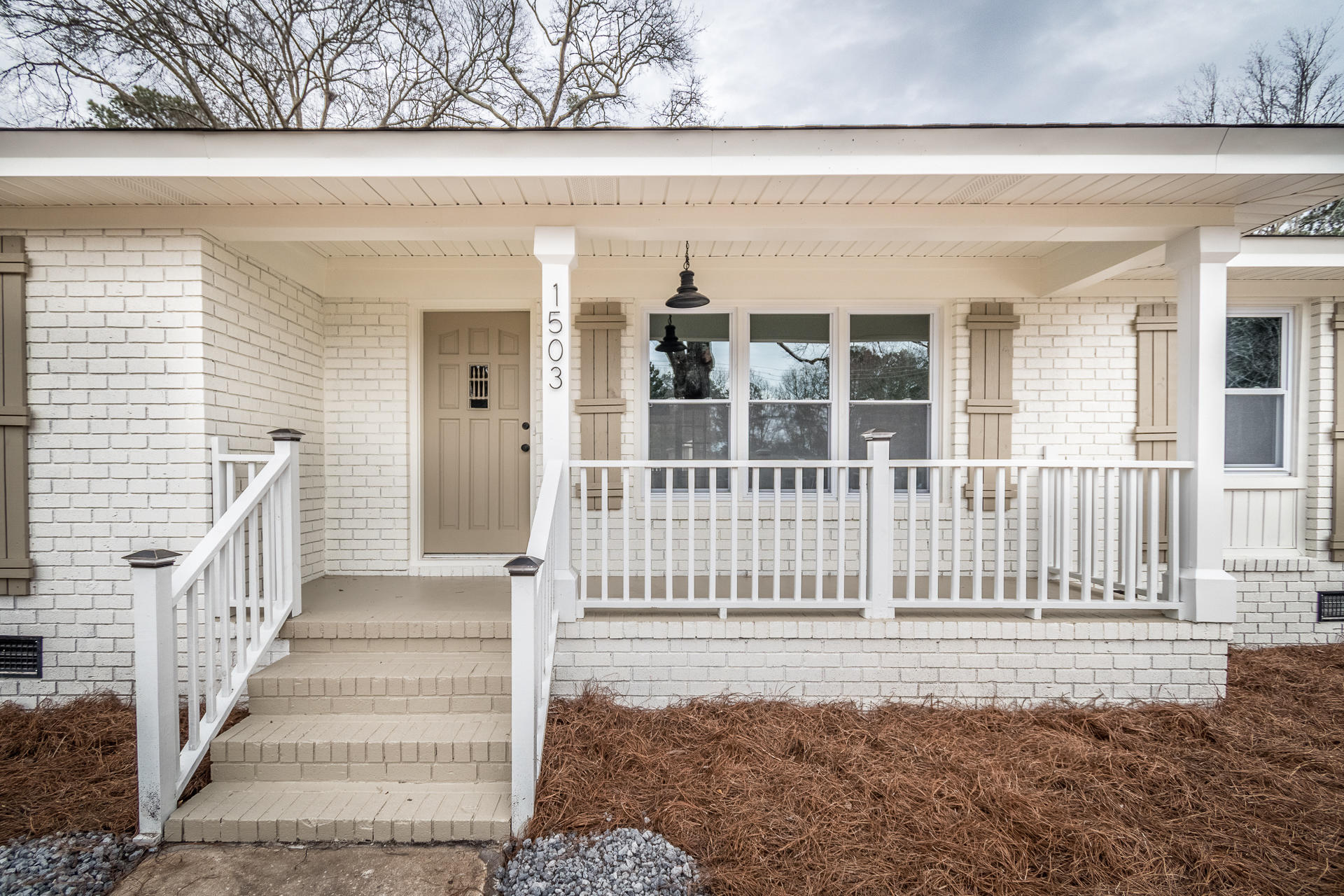 1503 Bacons Bridge Road Summerville, SC 29485 - Photo 4 of 28 1503BaconsBridge-04