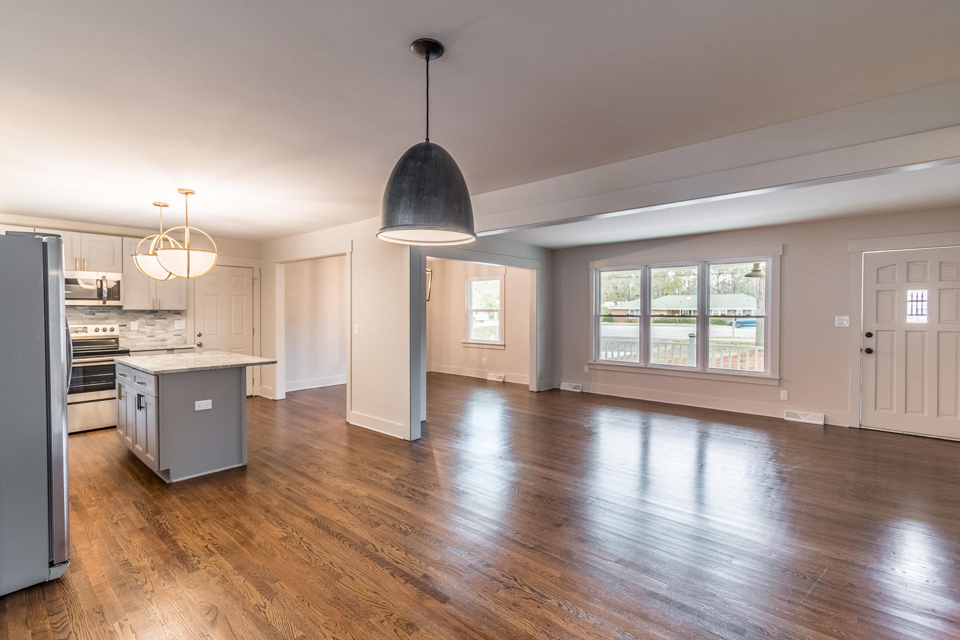 1503 Bacons Bridge Road Summerville, SC 29485 - Photo 6 of 28 1503BaconsBridge-06