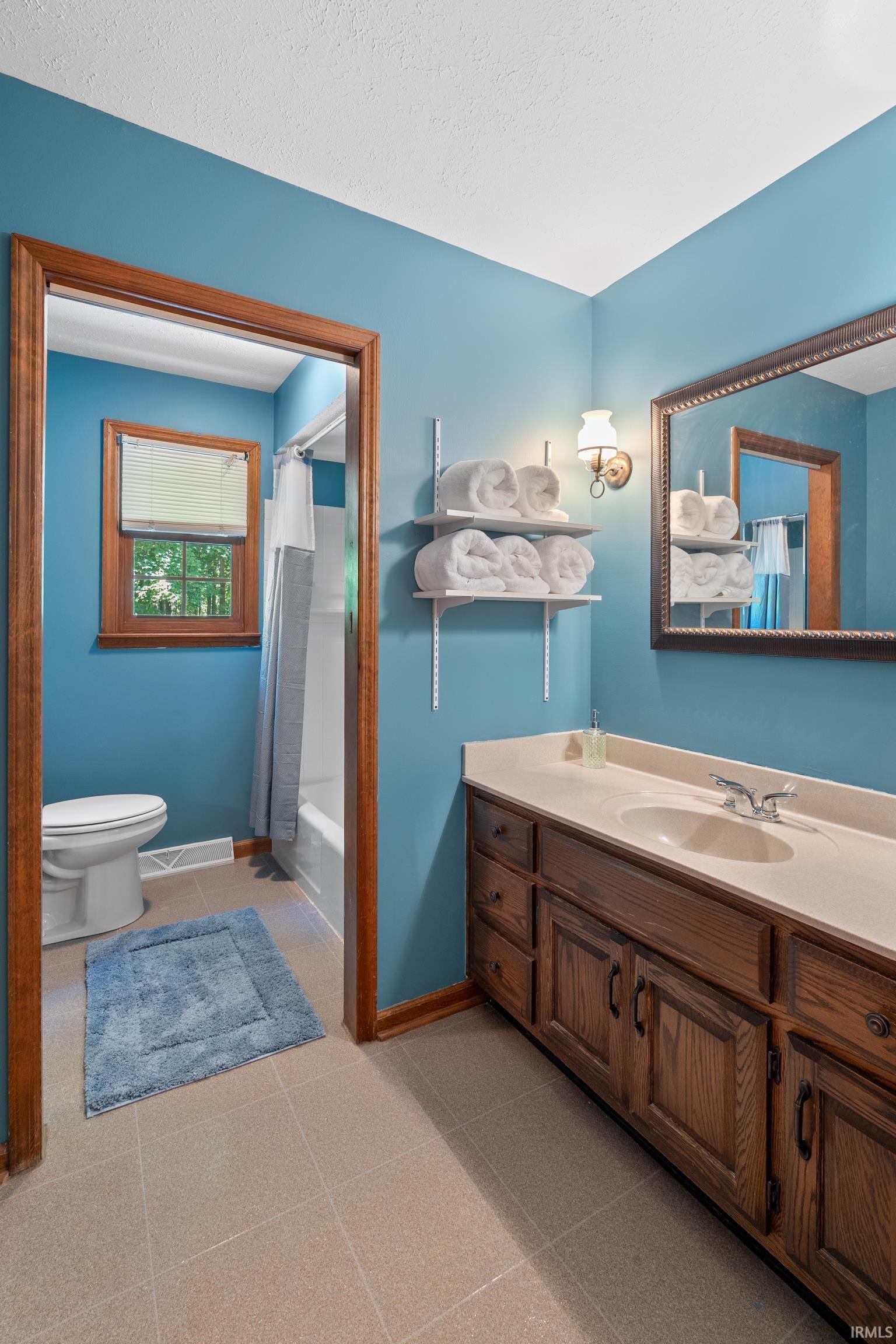 2012 Robb Road Warsaw, IN 46580 - Photo 34 of 42