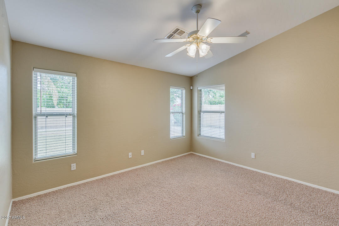 654 East Iris Court Gilbert, AZ 85296 - Photo 19 of 36 Master Bedroom