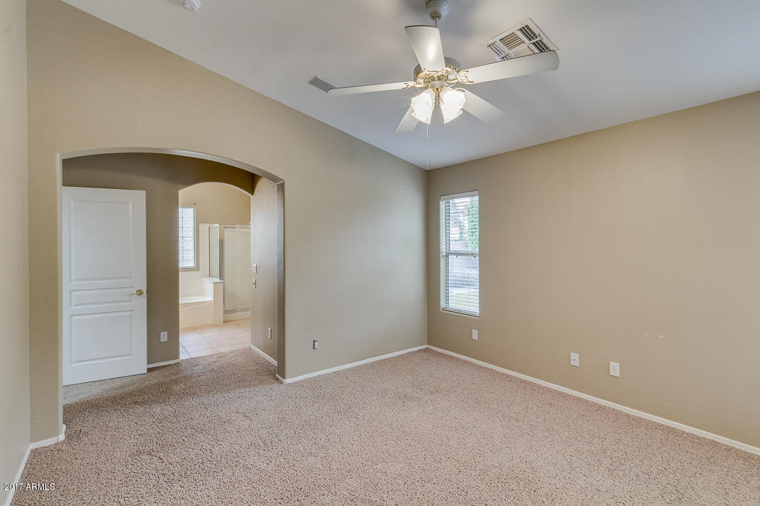 654 East Iris Court Gilbert, AZ 85296 - Photo 20 of 36 Master Bedroom