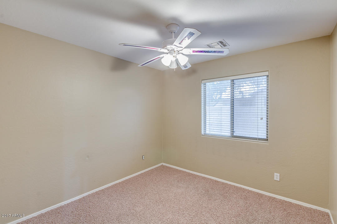 654 East Iris Court Gilbert, AZ 85296 - Photo 25 of 36 Bedroom 2