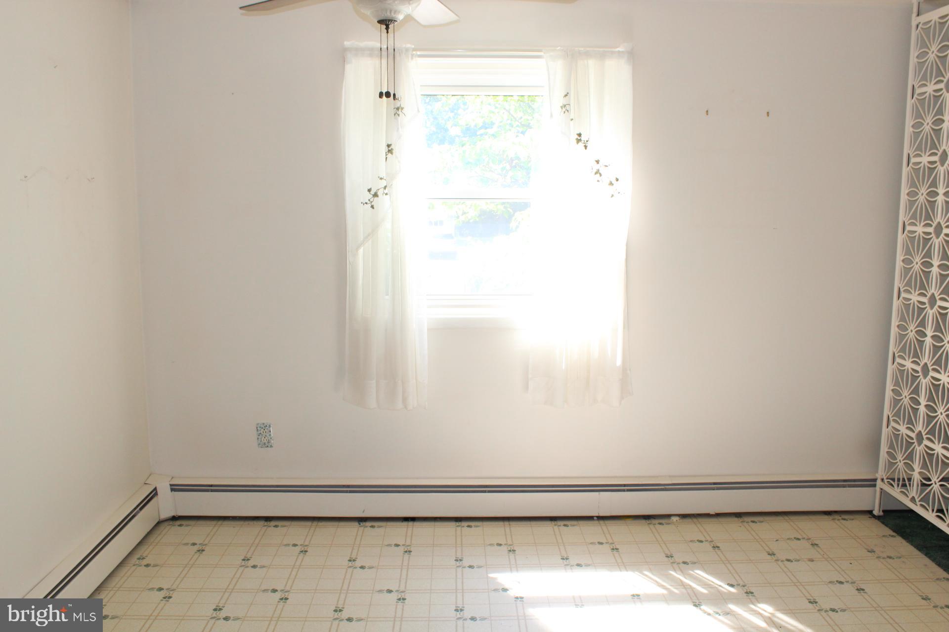 1130 Kepler Road Pottstown, PA 19464 - Photo 21 of 42 Kitchen table, /dining area