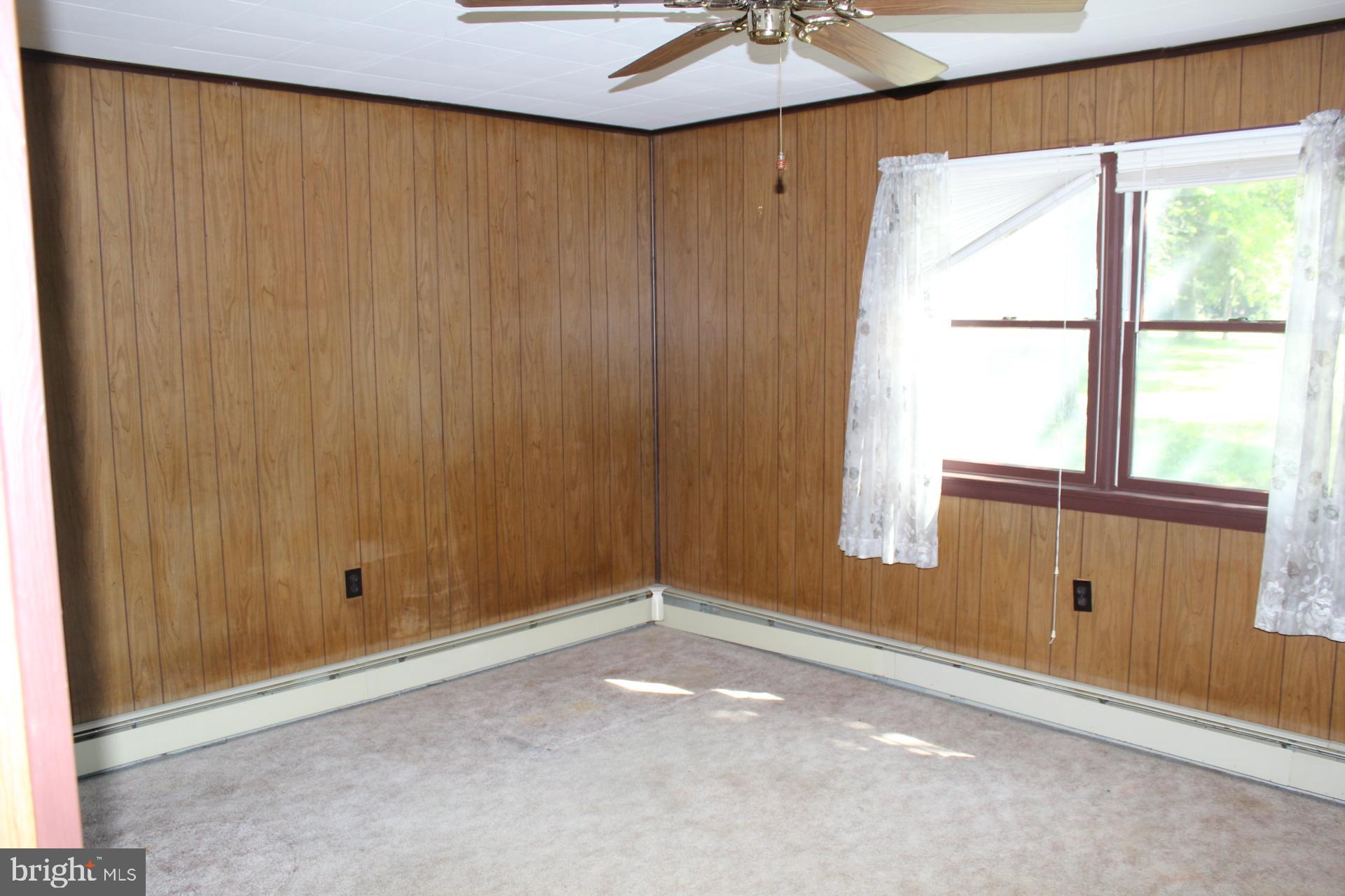 1130 Kepler Road Pottstown, PA 19464 - Photo 22 of 42 Family Room