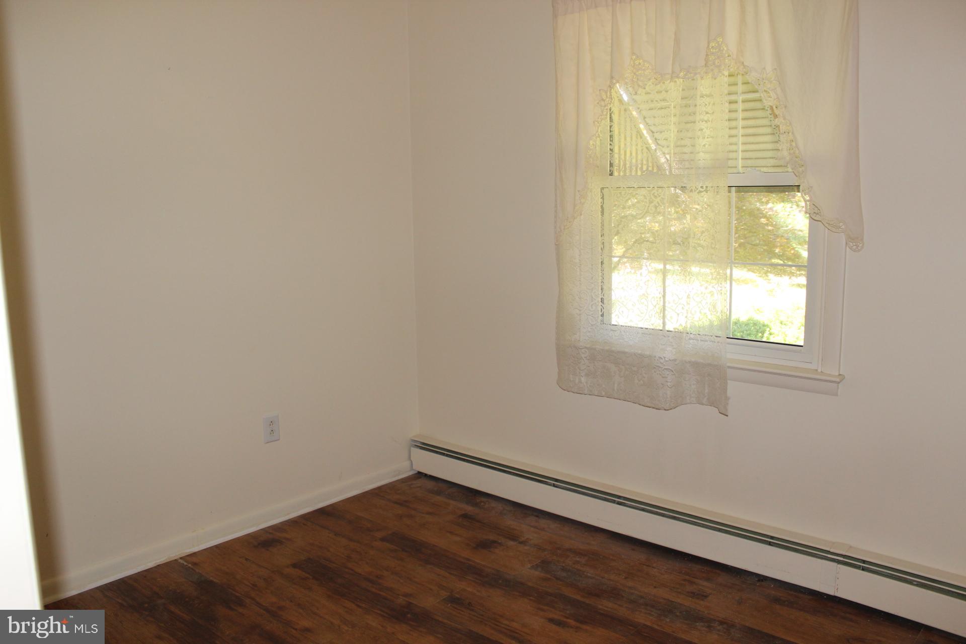 1130 Kepler Road Pottstown, PA 19464 - Photo 31 of 42 Bedroom 3