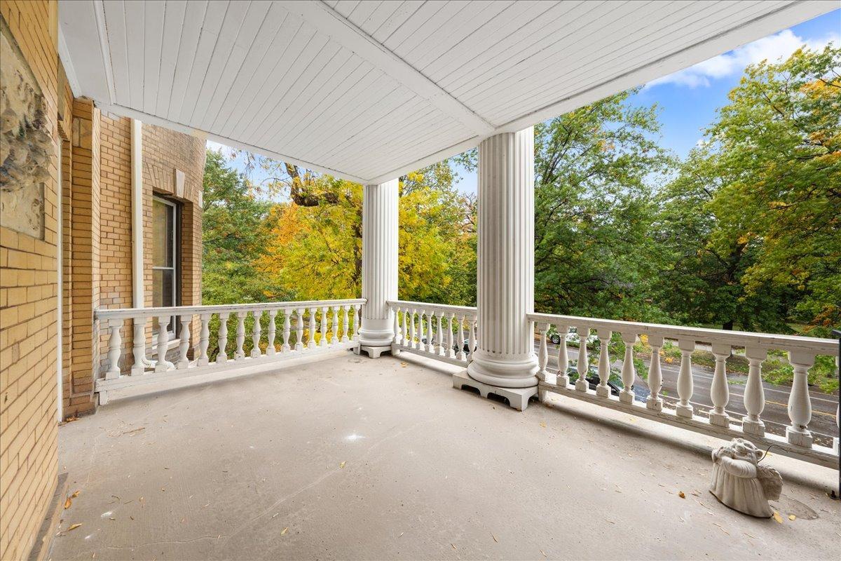 442 Summit Avenue, Unit 4 St. Paul, MN 55102 - Photo 12 of 29