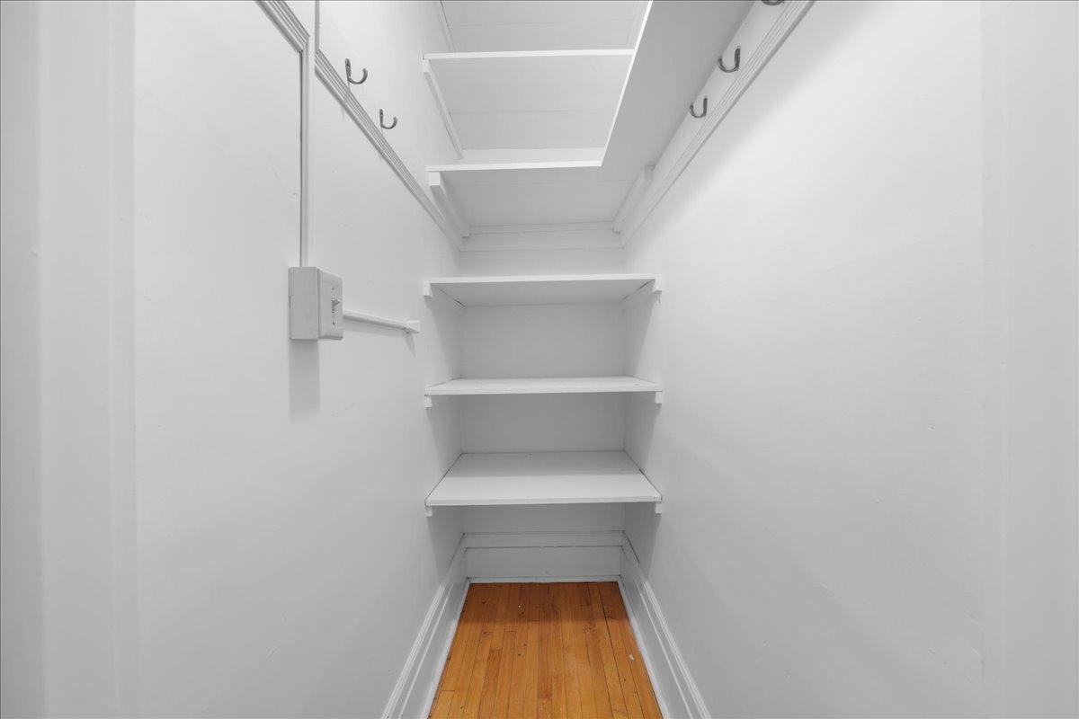 442 Summit Avenue, Unit 4 St. Paul, MN 55102 - Photo 15 of 29