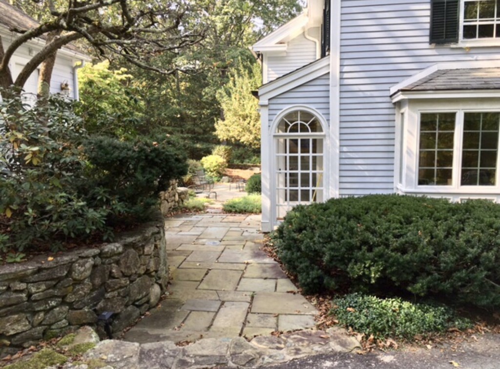 32 Conant Road Weston, MA 02493 - Photo 27 of 28 Gallery Image 27