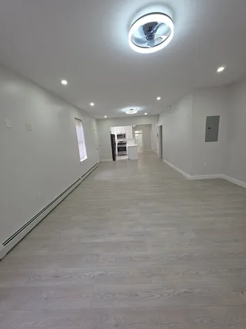 $2,500 | 475 Purchase Street, Unit 1, New Bedford, MA 02740