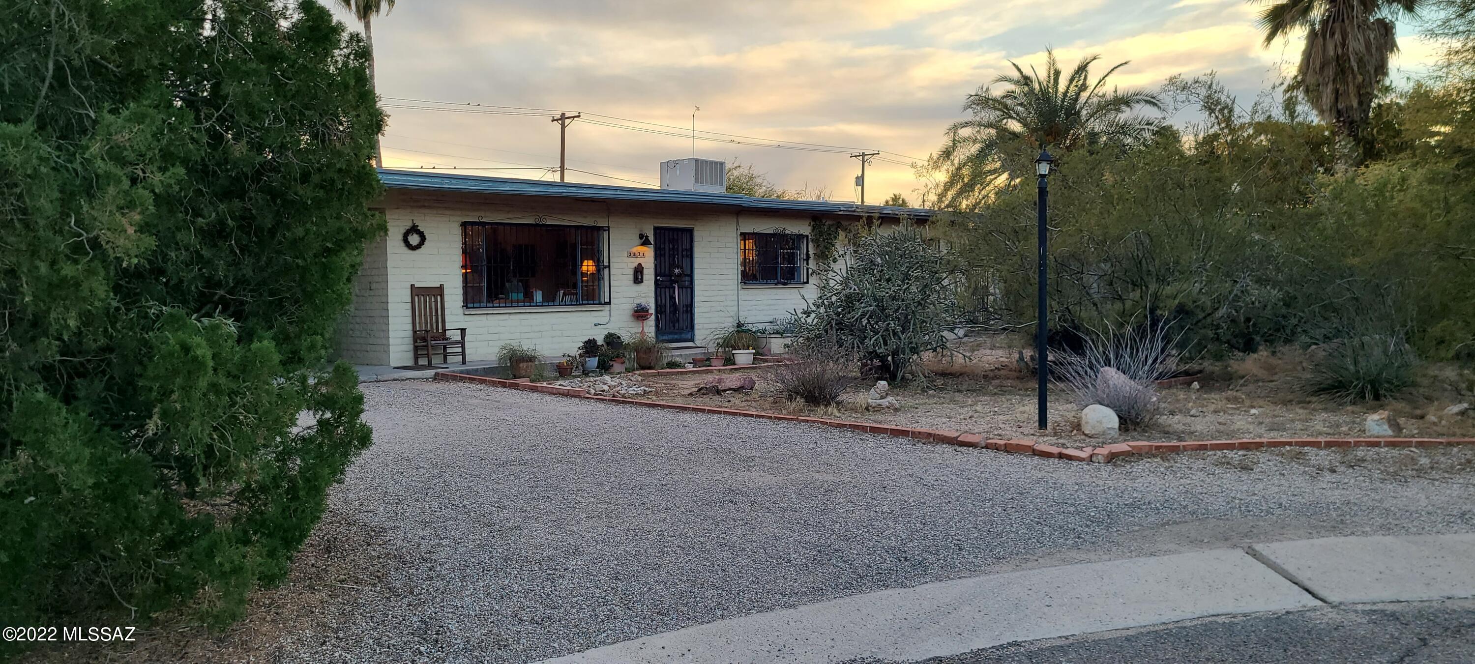 2821 North Ralph Avenue Tucson, AZ 85712 - Photo 2 of 25
