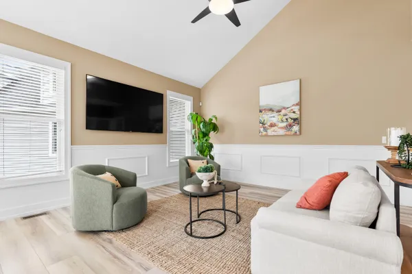 $1,399,000 | 6570 North 39th Street, Augusta, MI 49012