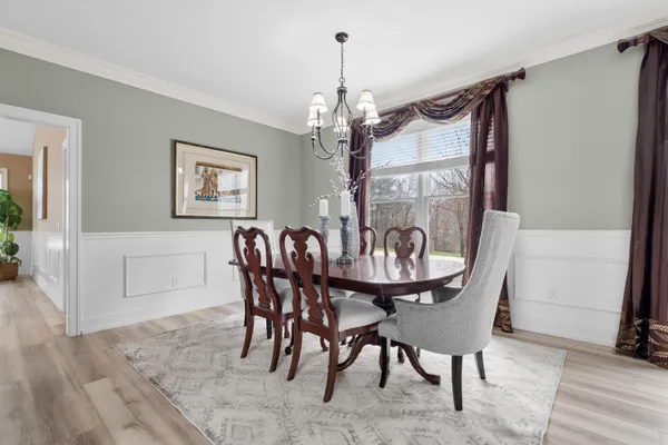 $1,399,000 | 6570 North 39th Street, Augusta, MI 49012