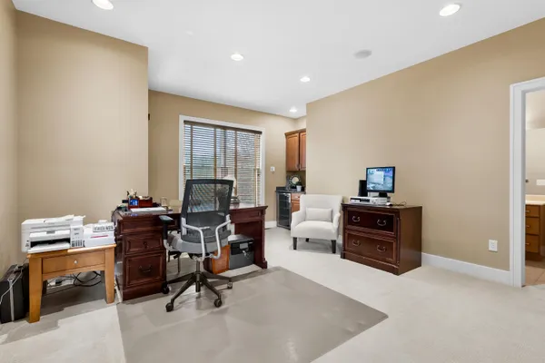 $1,399,000 | 6570 North 39th Street, Augusta, MI 49012