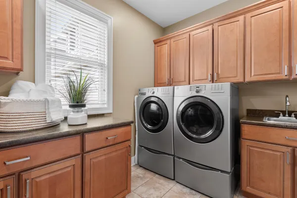 $1,399,000 | 6570 North 39th Street, Augusta, MI 49012