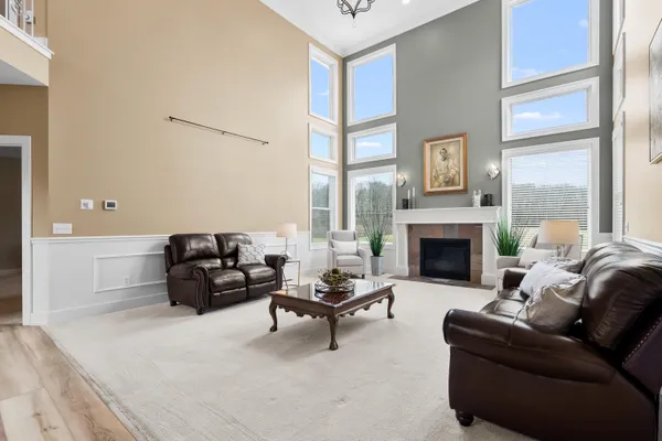 $1,399,000 | 6570 North 39th Street, Augusta, MI 49012