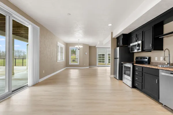 $1,399,000 | 6570 North 39th Street, Augusta, MI 49012