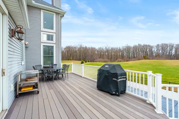 $1,399,000 | 6570 North 39th Street, Augusta, MI 49012
