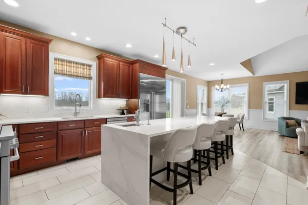 $1,399,000 | 6570 North 39th Street, Augusta, MI 49012