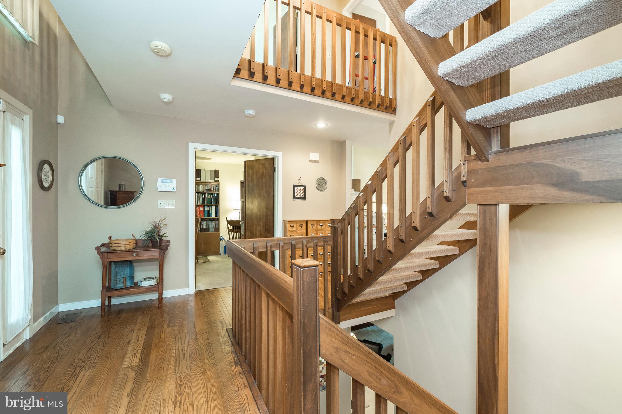 537 Fillman Road Downingtown, PA 19335 - Photo 13 of 57 En trance