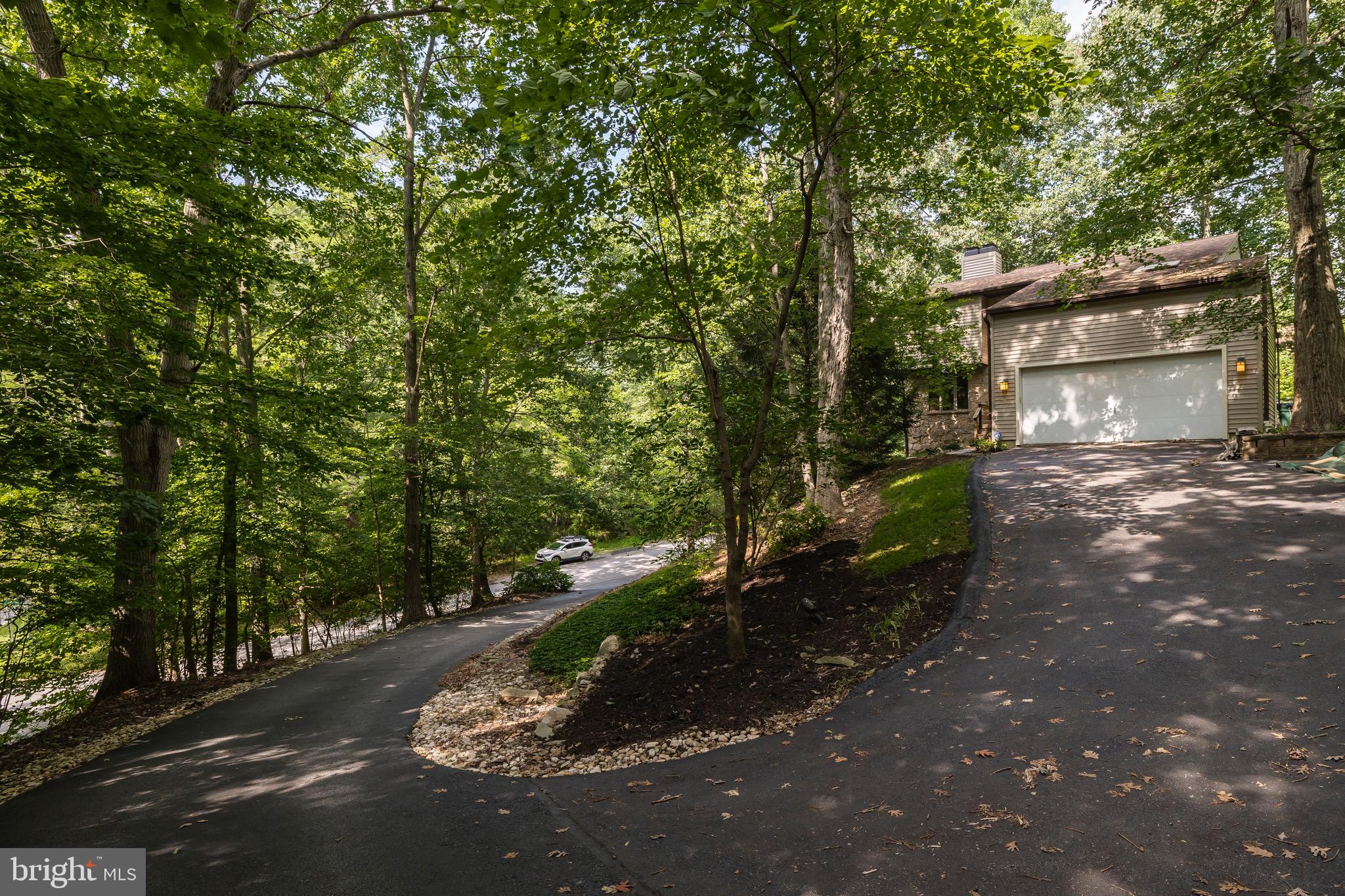 537 Fillman Road Downingtown, PA 19335 - Photo 3 of 57 2 Car Garage