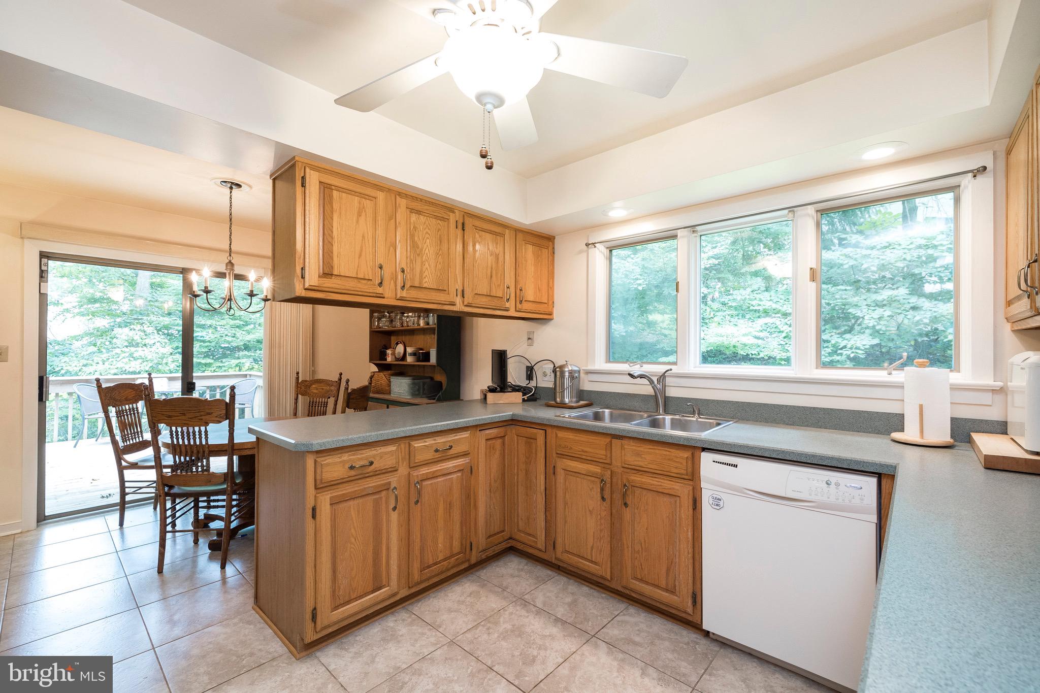 537 Fillman Road Downingtown, PA 19335 - Photo 23 of 57 Kitchen
