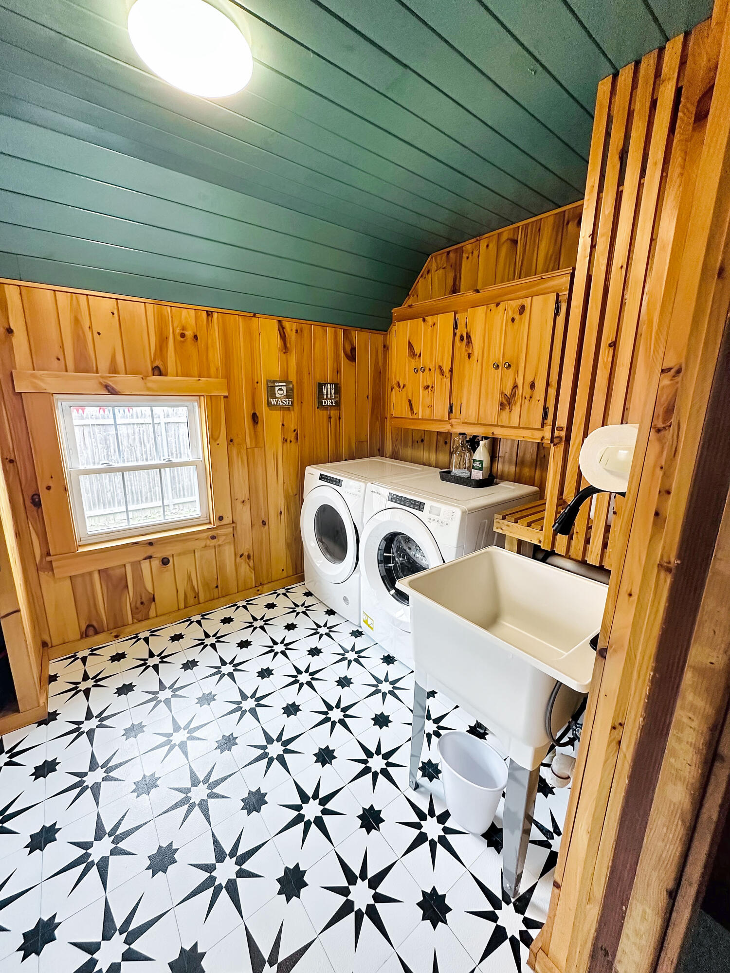 5 Ridge Road Corinth, ME 04427 - Photo 7 of 47 IMG_E3262