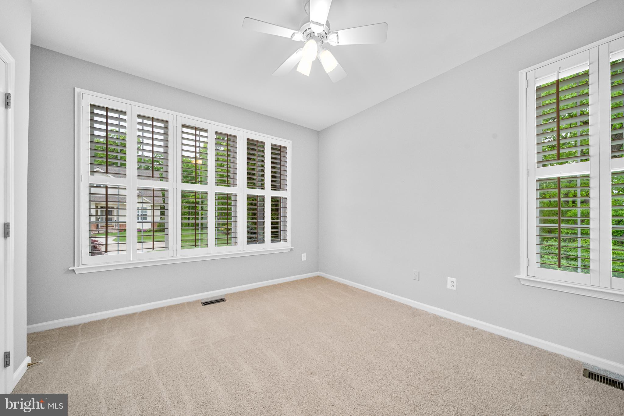 13514 Ryton Ridge Lane Gainesville, VA 20155 - Photo 32 of 57 2nd bedroom