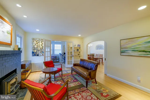 $5,700 | 4504 Highland Avenue, Bethesda, MD 20814