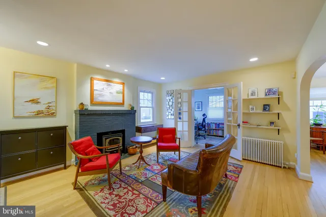 $5,700 | 4504 Highland Avenue, Bethesda, MD 20814