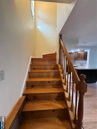 $2,600 | 402 Monroe Avenue, New Milford, NJ 07646