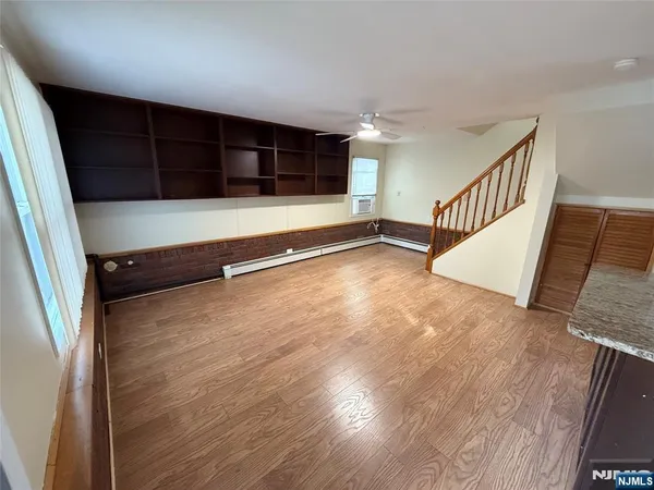$2,600 | 402 Monroe Avenue, New Milford, NJ 07646