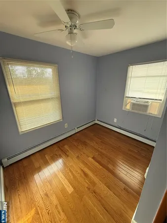 $2,600 | 402 Monroe Avenue, New Milford, NJ 07646