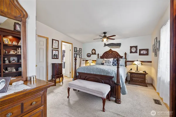 $229,995 | 836 Harman Way South, Unit 82, Orting, WA 98360