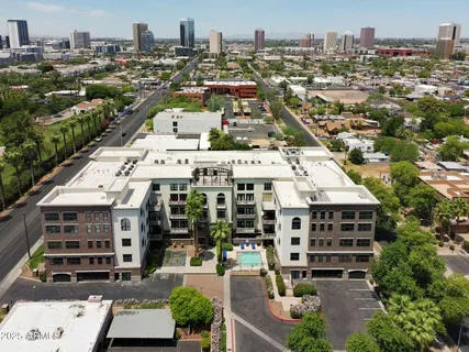 $667,500 | 914 East Osborn Road, Unit 202, Phoenix, AZ 85014