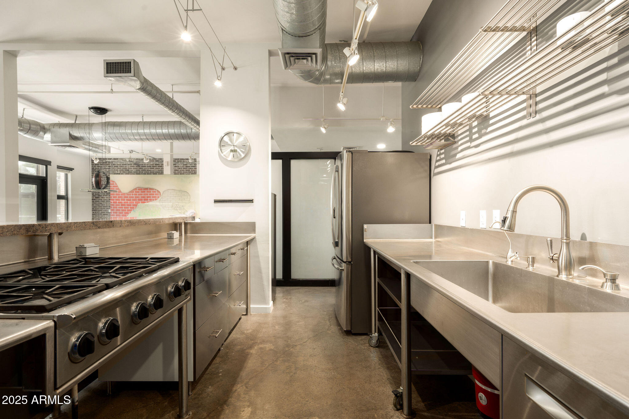 914 East Osborn Road, Unit 202 Phoenix, AZ 85014 - Photo 11 of 64 011