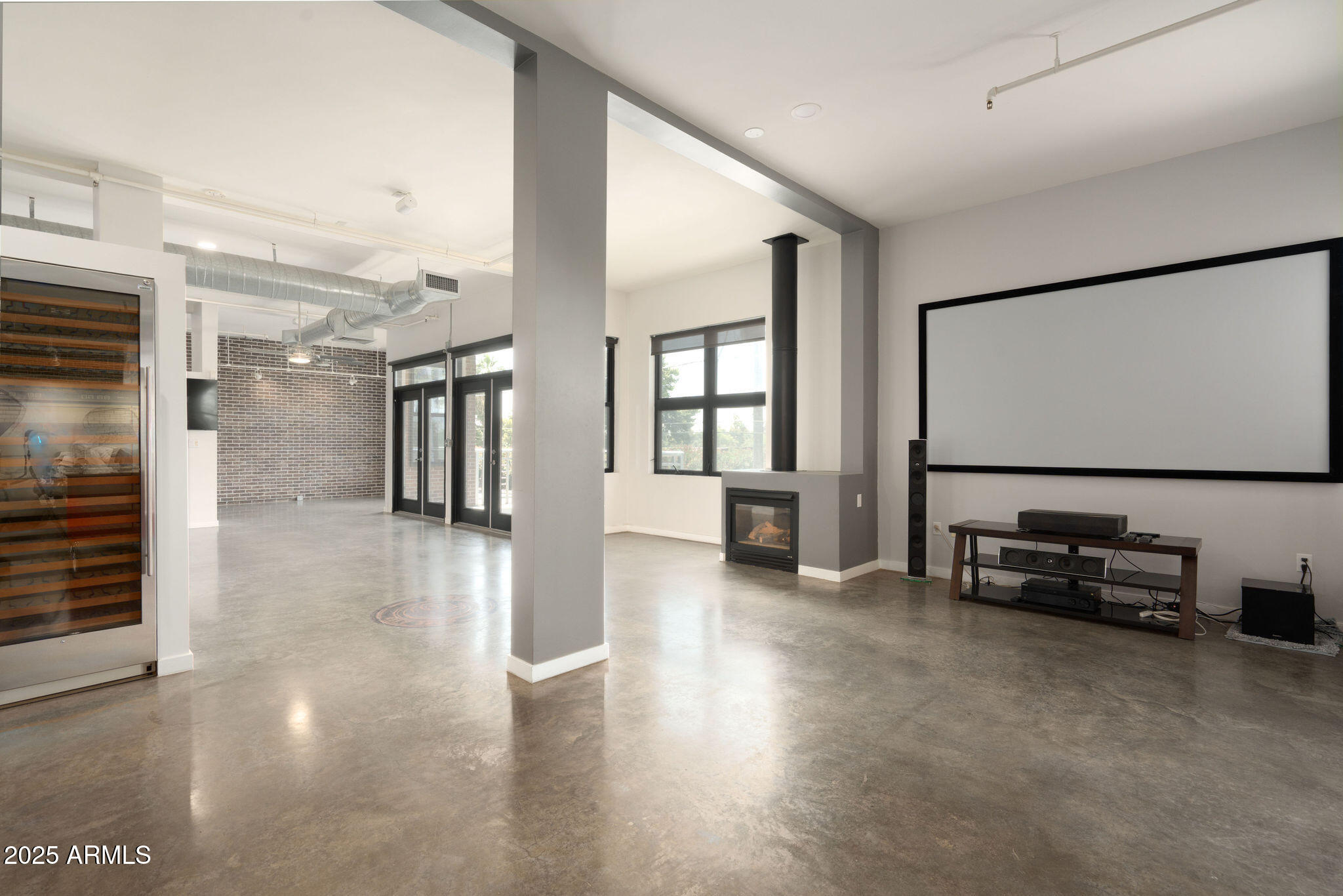 914 East Osborn Road, Unit 202 Phoenix, AZ 85014 - Photo 15 of 64 019