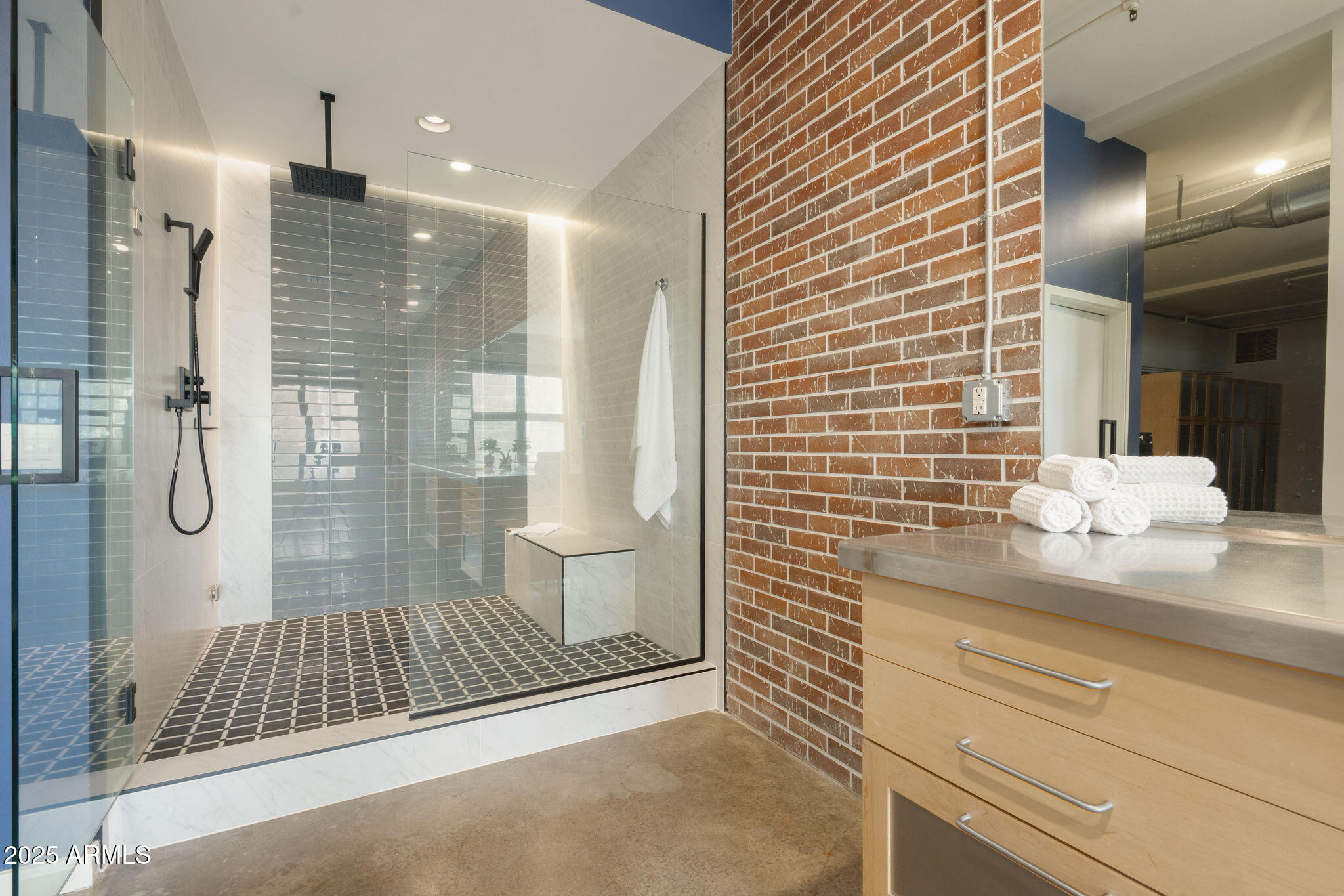 914 East Osborn Road, Unit 202 Phoenix, AZ 85014 - Photo 20 of 64 022