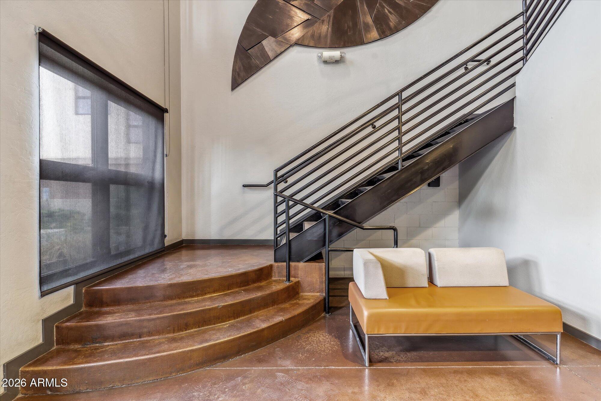 914 East Osborn Road, Unit 202 Phoenix, AZ 85014 - Photo 3 of 64 04-Lobby