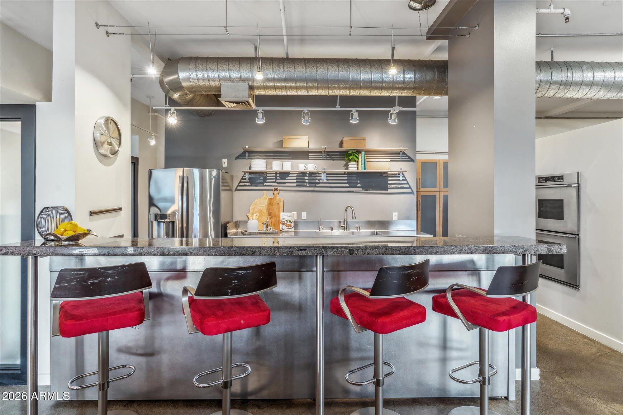 914 East Osborn Road, Unit 202 Phoenix, AZ 85014 - Photo 47 of 64 20-Kitchen