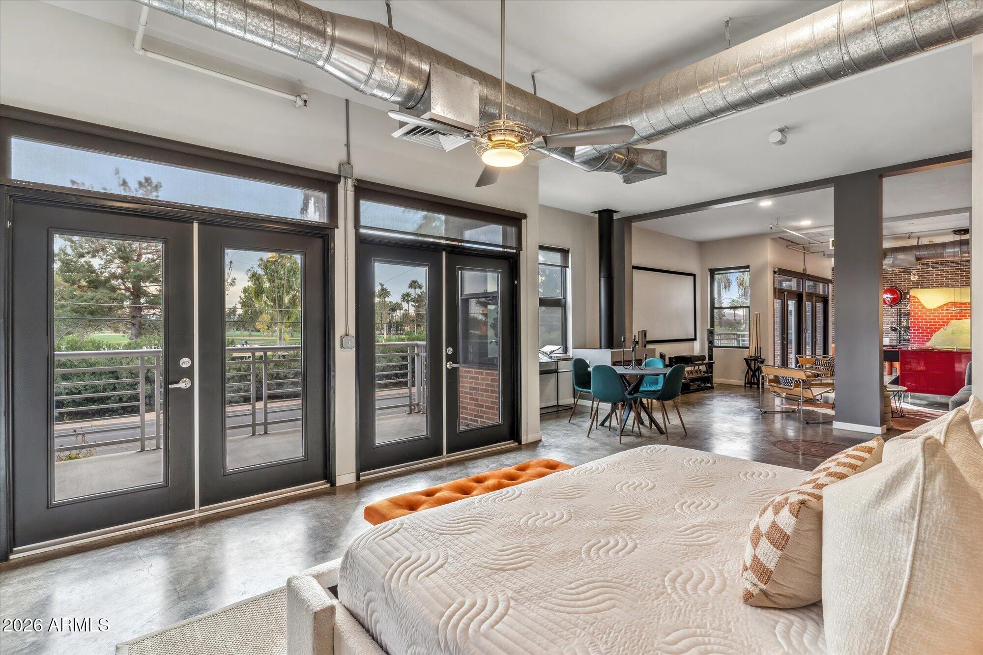 914 East Osborn Road, Unit 202 Phoenix, AZ 85014 - Photo 56 of 64 29-Primary Bedroom