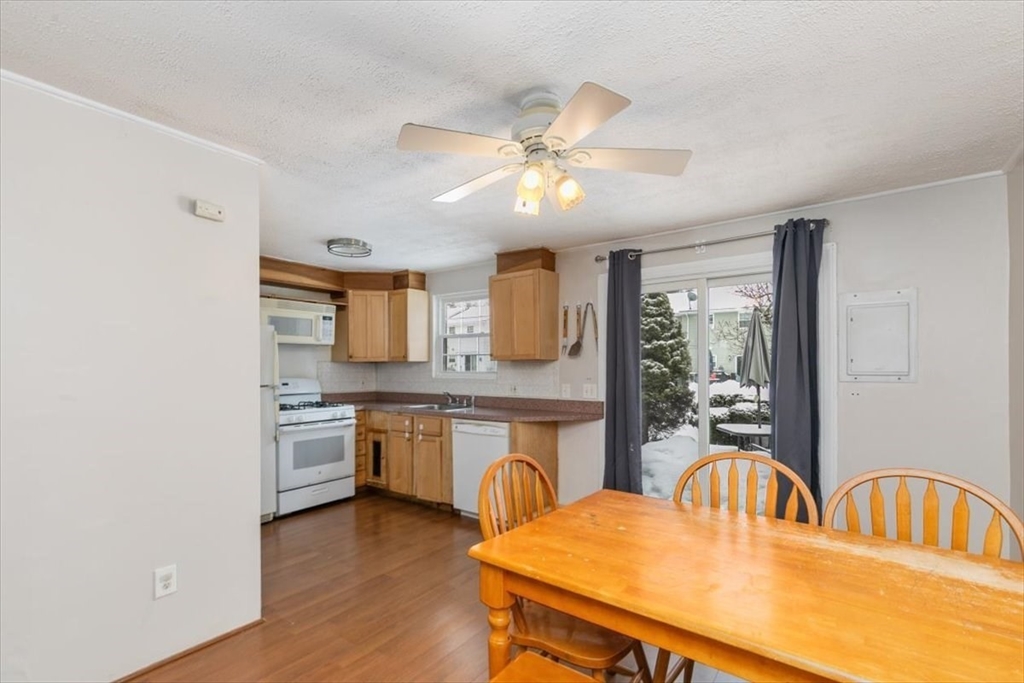 945 Riverside Drive, Unit 3B Methuen, MA 01844 - Photo 13 of 27 Gallery Image 13
