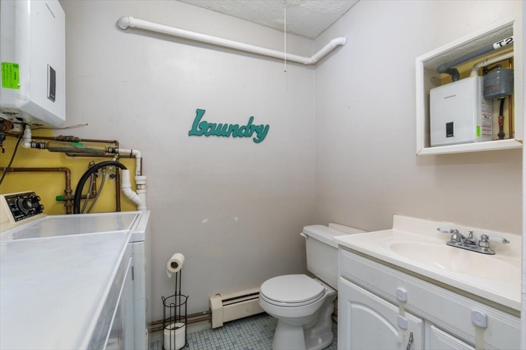 945 Riverside Drive, Unit 3B Methuen, MA 01844 - Photo 15 of 27 Gallery Image 15