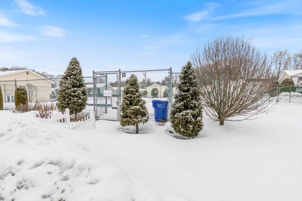945 Riverside Drive, Unit 3B Methuen, MA 01844 - Photo 27 of 27 Gallery Image 27