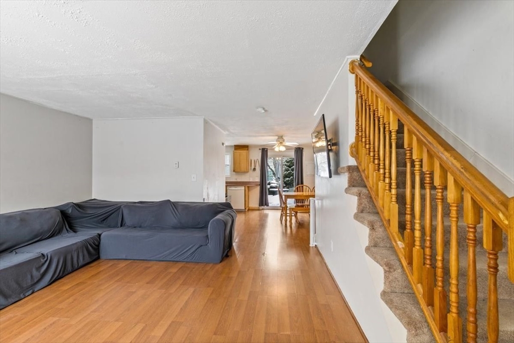 945 Riverside Drive, Unit 3B Methuen, MA 01844 - Photo 4 of 27 Gallery Image 4
