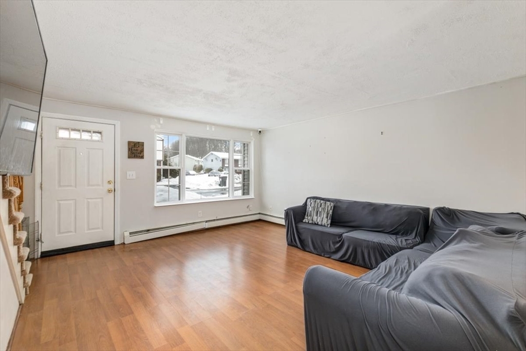 945 Riverside Drive, Unit 3B Methuen, MA 01844 - Photo 5 of 27 Gallery Image 5